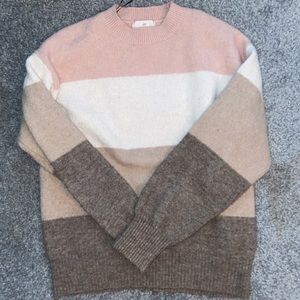 H&M sweater